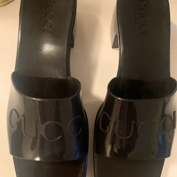 GUCCI Black Rubber Mules! - Picture 3 of 7